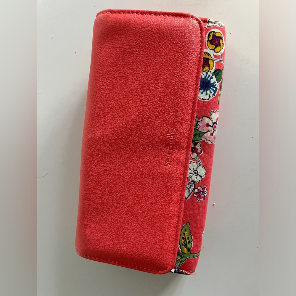 Vera Bradley RFID Audrey Leather Wallet In Coral Floral Pattern